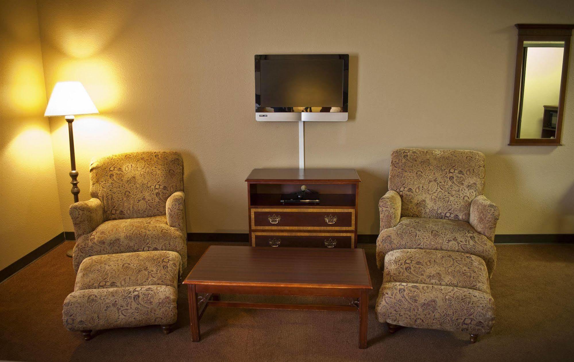 Comfort Inn & Suites Wichita Zewnętrze zdjęcie